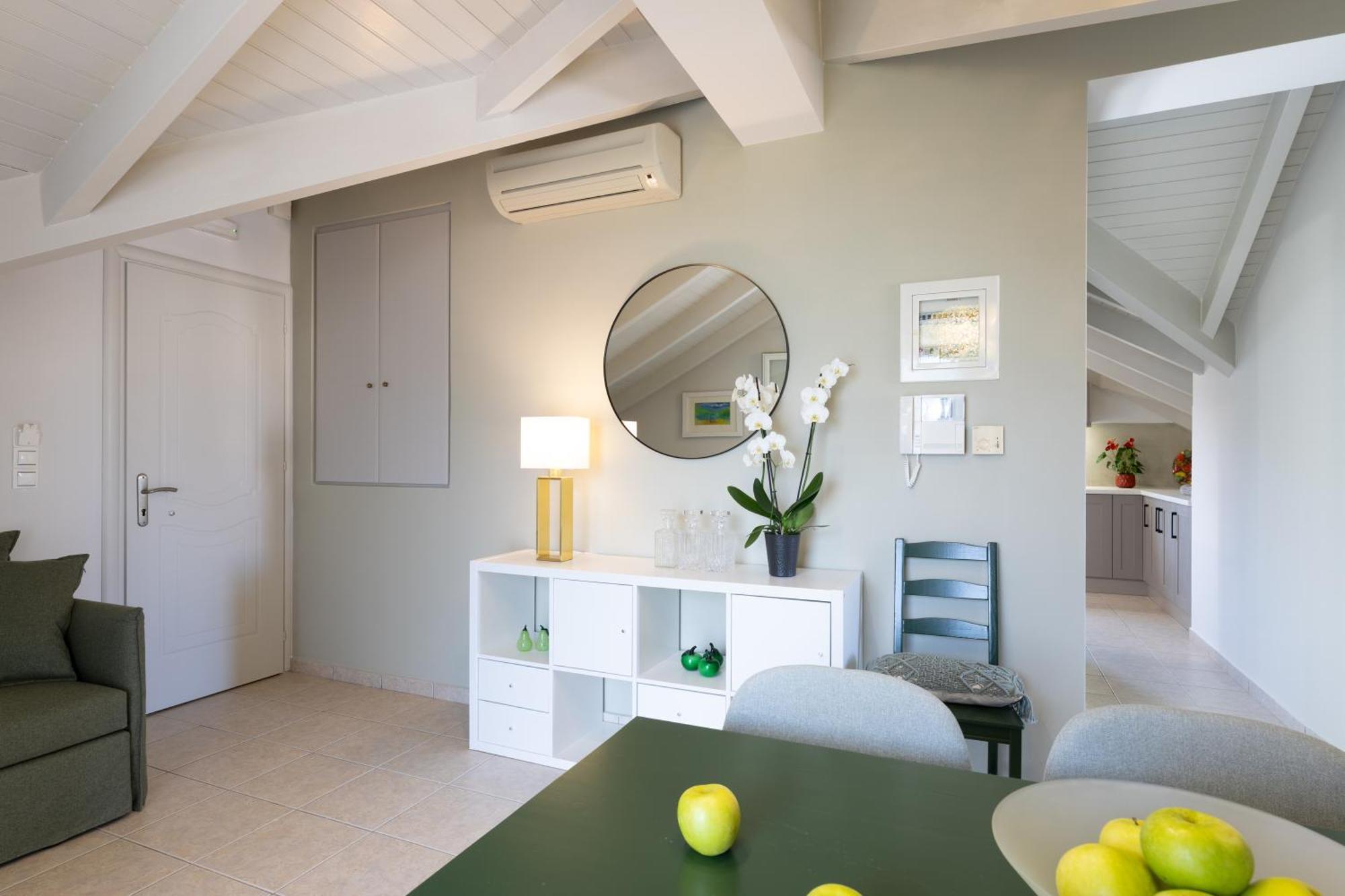 Domus City Apartment Argostoli  Eksteriør billede